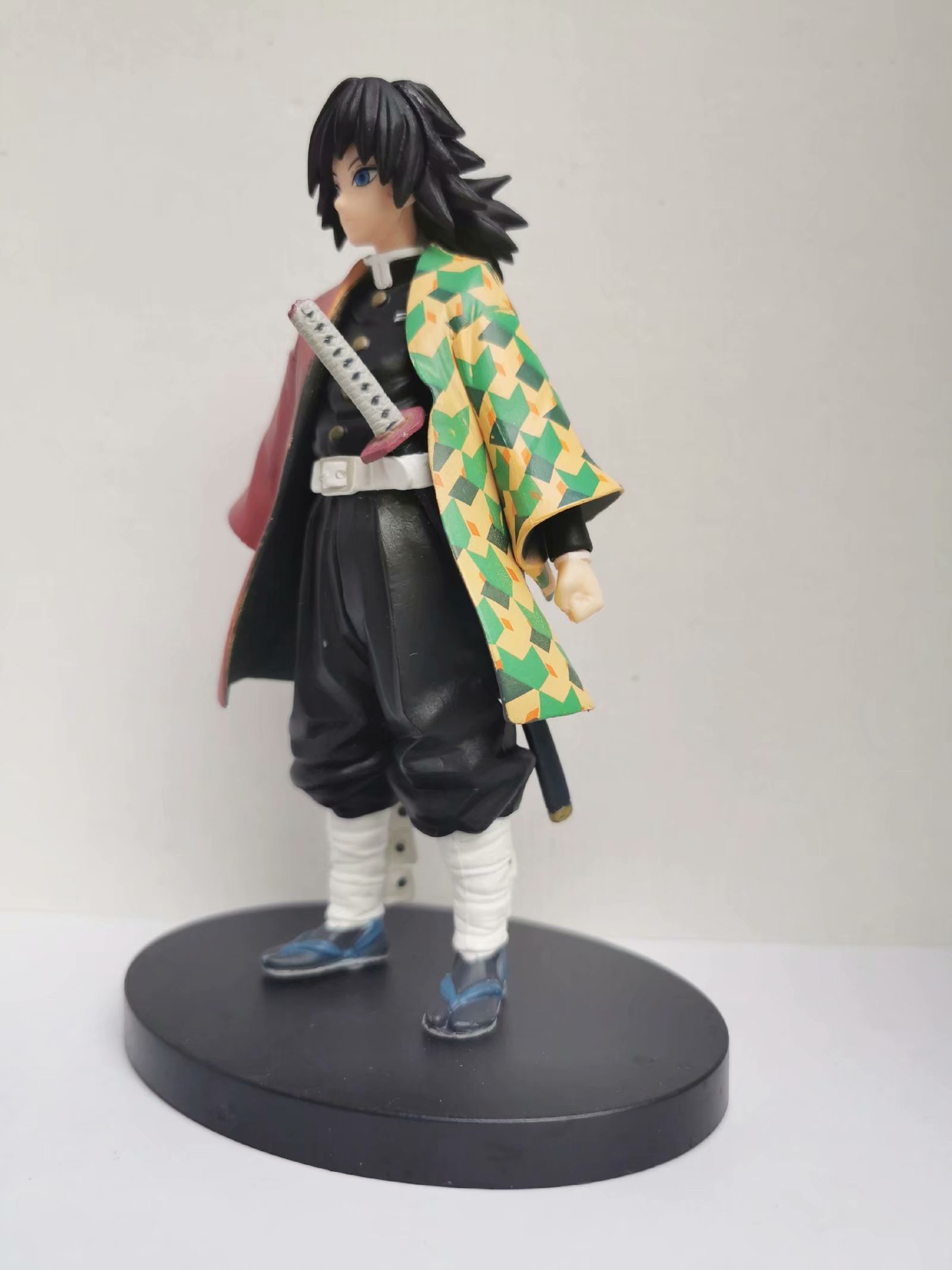 Demon Slayer: Kimetsu no Yaiba Tomioka Giyuu Cartoon Cosplay Anime PVC