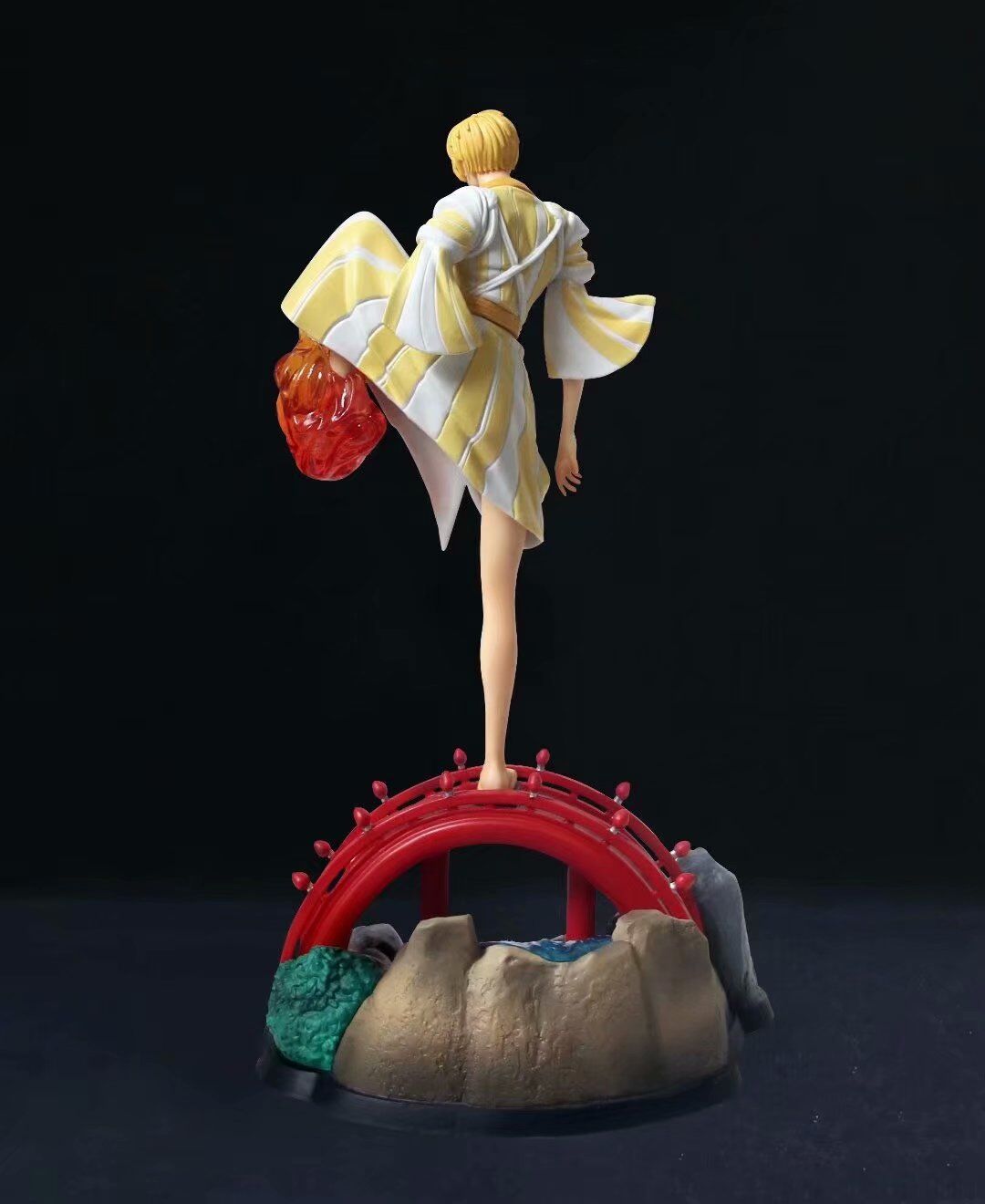 statue sanji